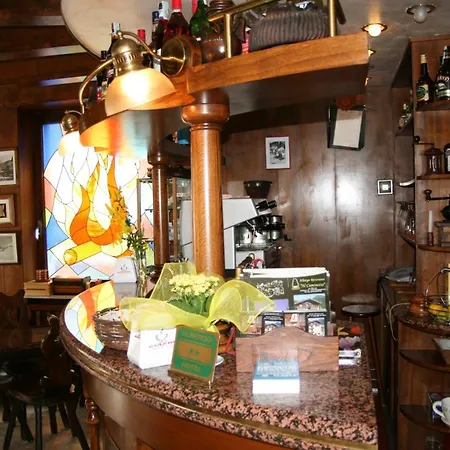 Al Caminetto Hotell Valtournenche