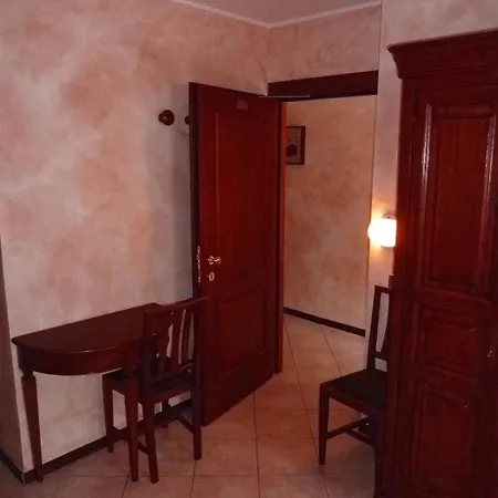 Отель Al Caminetto 2*