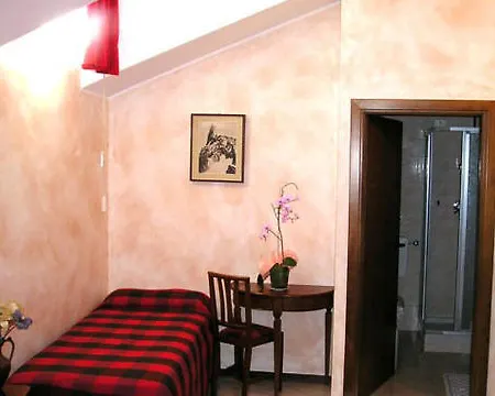 Hotell Al Caminetto 2*