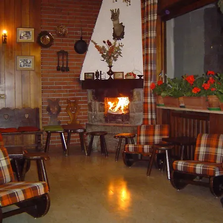 Al Caminetto Hotell