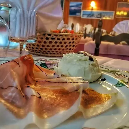 Hotel Al Caminetto Valtournenche