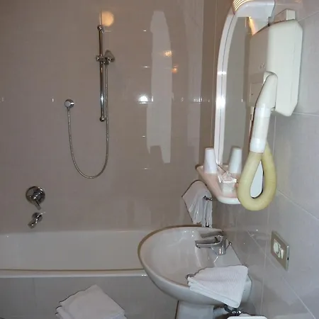 Al Caminetto 2*